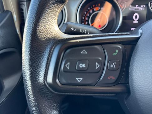Used 2022 Jeep Wrangler Unlimited Willys image 26