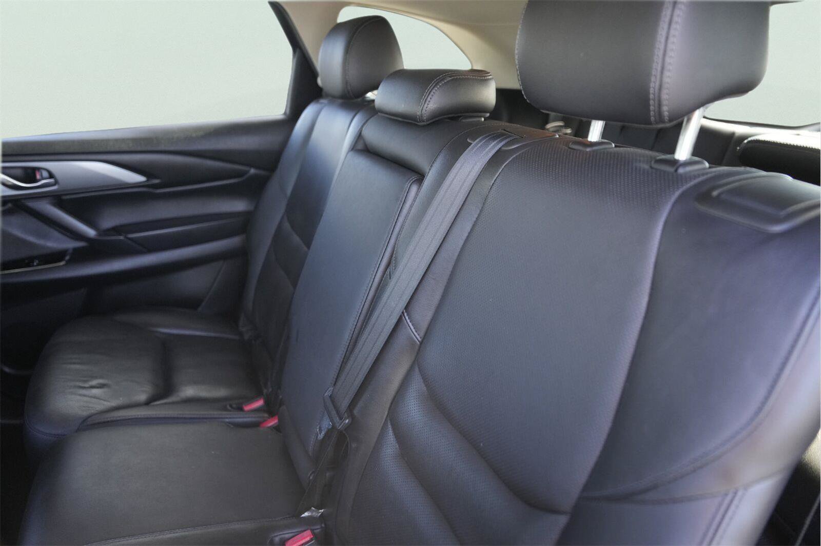 Used 2022 MAZDA CX-9 Touring AWD/4WD image 13