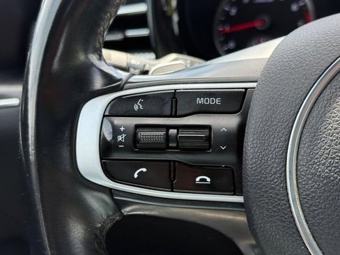 Used 2023 Kia K5 GT FWD image 18