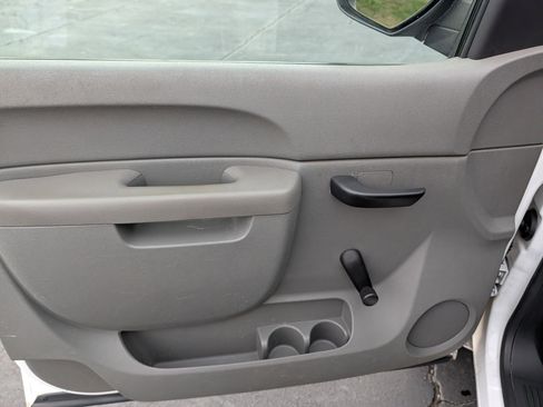 Used 2013 Chevrolet Silverado 1500 W/T image 14