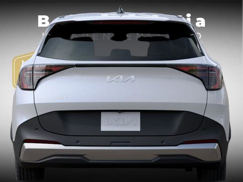 New 2026 Kia Sportage LX FWD image 13