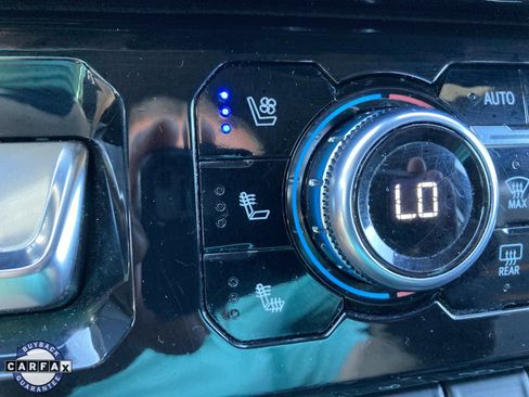 Certified 2022 GMC Sierra 1500 AT4 w/ AT4 Premium Package image 31