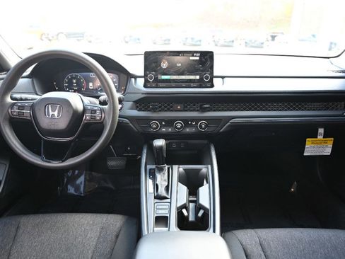 Used 2024 Honda Accord LX image 10