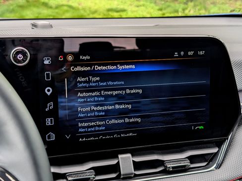 Used 2025 Chevrolet Equinox RS w/ Safety and Technology Package FWD image 22