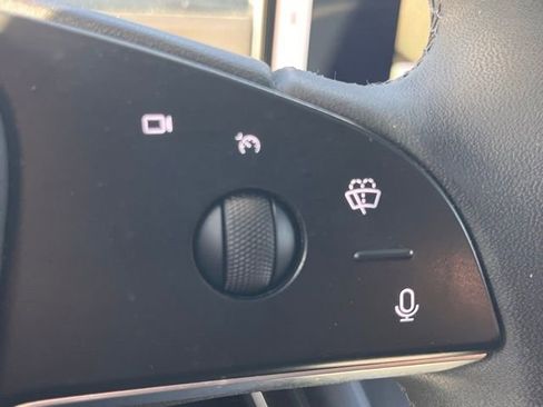 Used 2024 Tesla Model X Plaid image 16