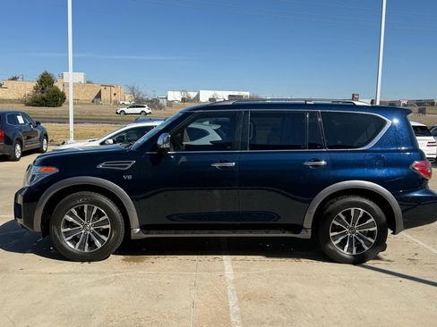 Used 2018 Nissan Armada SL w/ Moonroof Package image 2