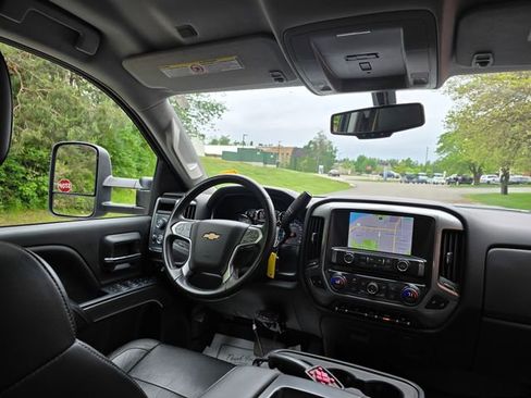 Used 2015 Chevrolet Silverado 2500 LT w/ LT Convenience Package AWD/4WD image 33