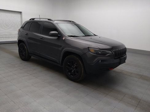 Used 2019 Jeep Cherokee Trailhawk w/ Comfort/Convenience Group AWD/4WD image 11