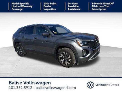 Certified 2025 Volkswagen Atlas Cross Sport SE image 1