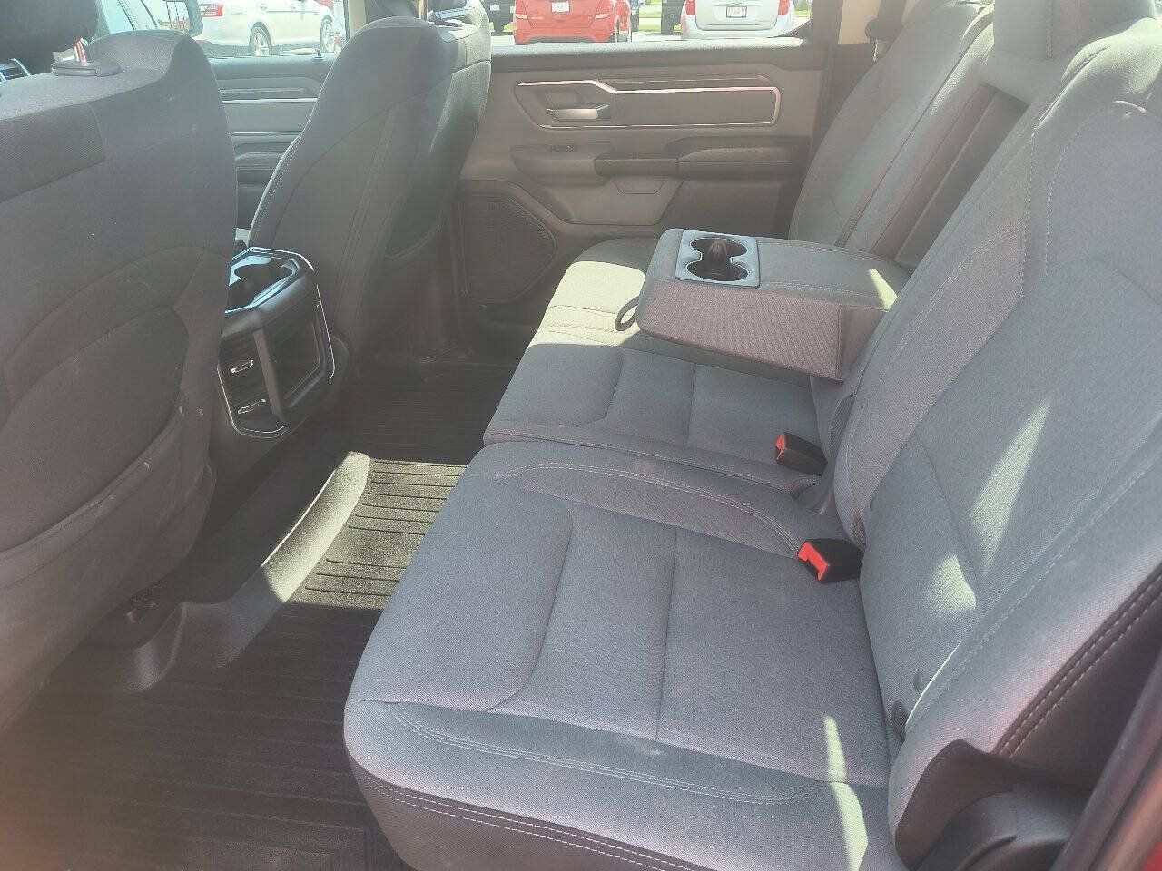 Used 2019 RAM 1500 Big Horn AWD/4WD image 15