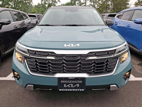 New 2026 Kia Seltos S AWD/4WD image 2