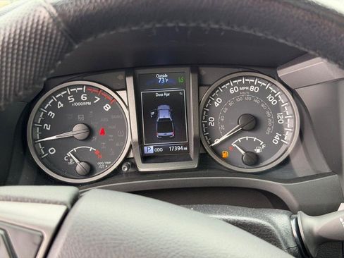Certified 2021 Toyota Tacoma TRD Pro AWD/4WD image 21