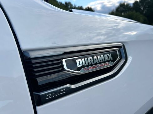 Used 2022 GMC Sierra 1500 AT4 w/ AT4 Premium Package AWD/4WD image 29
