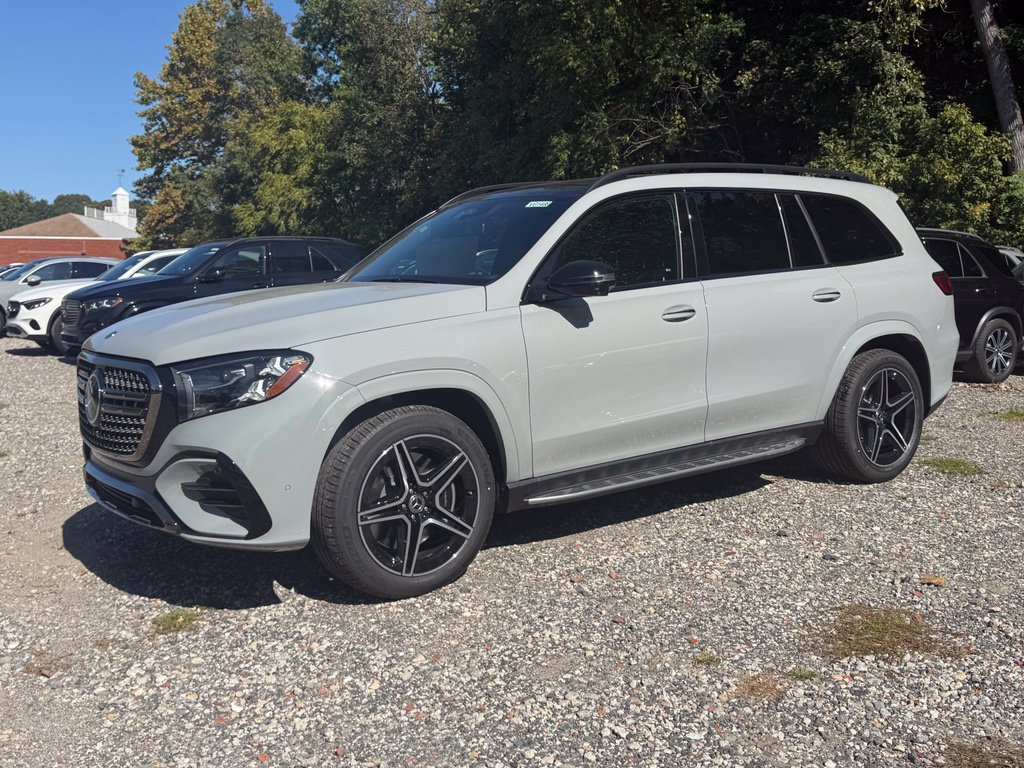 New 2027 Mercedes-Benz GLS 450 4MATIC image 3