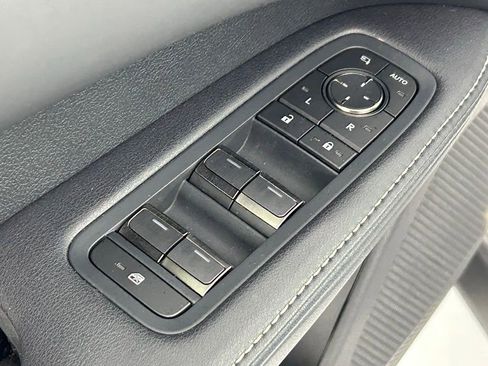 Used 2023 Lexus RX 350 Premium image 34