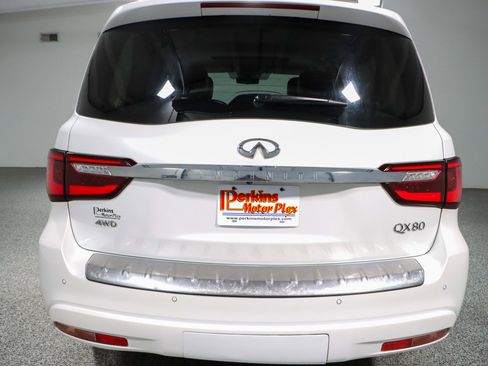 Used 2024 INFINITI QX80 Luxe AWD/4WD image 8