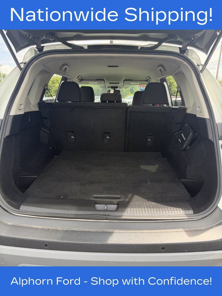 Used 2023 Nissan Rogue S AWD/4WD image 23