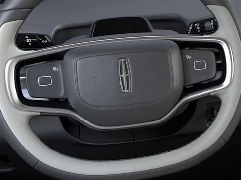 New 2026 Lincoln Navigator Reserve AWD/4WD image 12