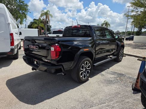 Used 2024 GMC Canyon AT4 w/ AT4 Premium Package AWD/4WD image 14