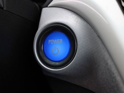 Used 2017 Chevrolet Bolt LT image 14