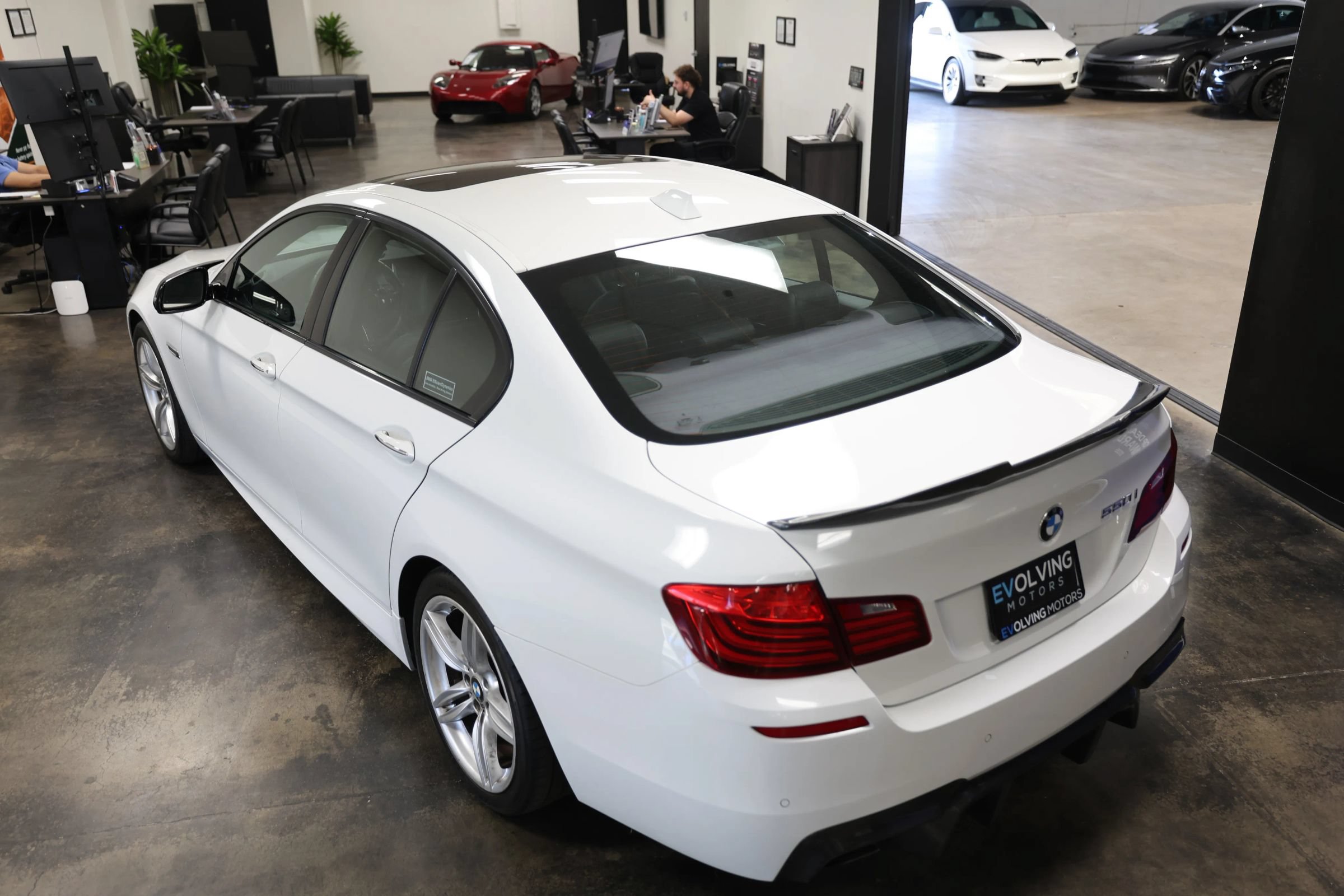 Used 2014 BMW 550i Sedan RWD image 7