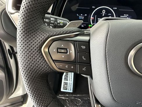 New 2026 Lexus TX 500h AWD image 11