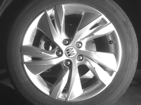 Used 2025 Buick Encore GX Preferred AWD/4WD image 12