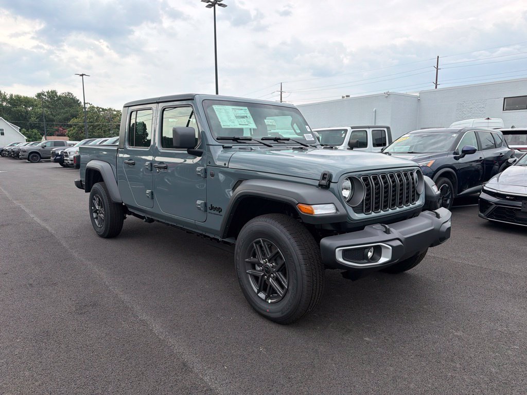 New 2026 Jeep Gladiator Sport AWD/4WD image 4