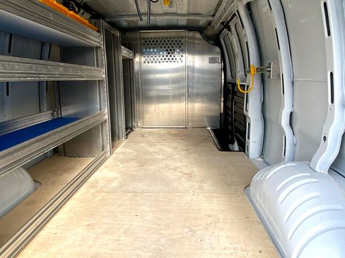 Used 2025 Chevrolet Express 2500 RWD 2500 155 w/ Communications Package image 13