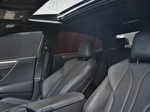 Used 2022 Lexus ES 350 F Sport w/ Accessory Package 2 FWD image 9