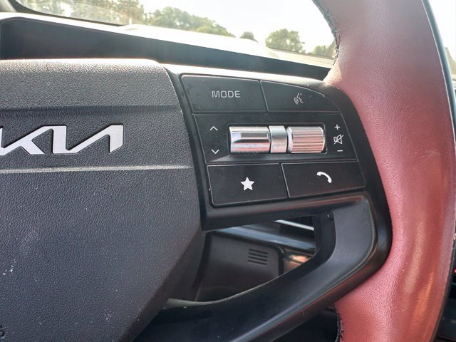 Used 2026 Kia Sportage SX FWD image 18