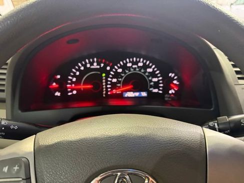 Used 2007 Toyota Camry XLE FWD image 18
