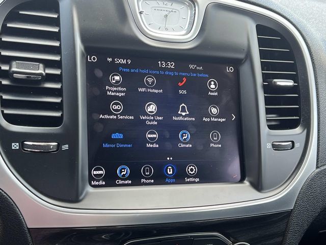 Used 2020 Chrysler 300 Touring w/ Chrome Appearance Package RWD image 19