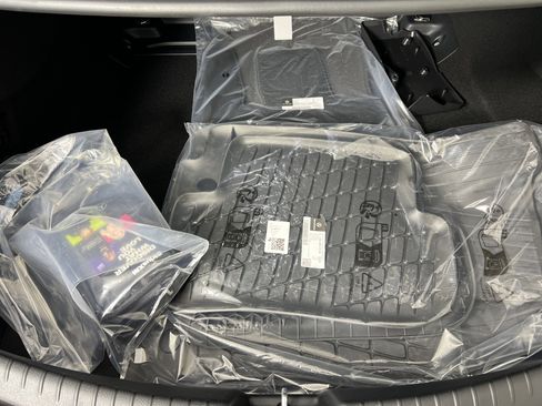 New 2026 Mercedes-Benz CLE 53 AMG 4MATIC Coupe image 21