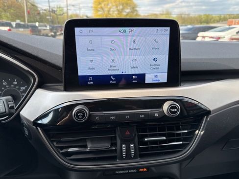 Used 2022 Ford Escape SEL FWD image 33