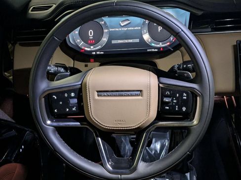 New 2026 Land Rover Range Rover Sport SE AWD/4WD image 17