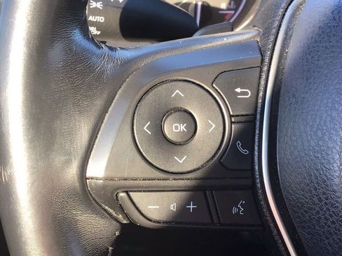 Used 2018 Toyota Camry SE image 23