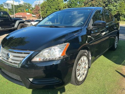 Used 2015 Nissan Sentra S FWD image 3