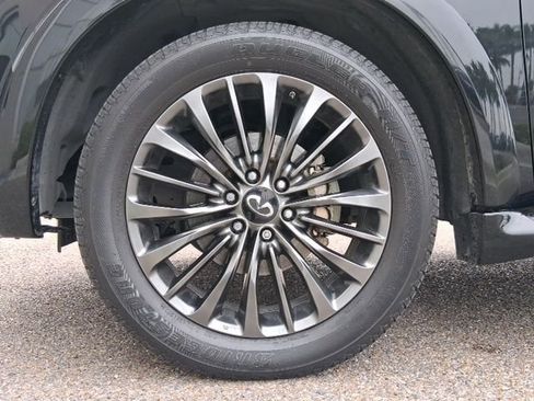 Certified 2024 INFINITI QX80 Sensory image 20