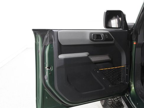 Used 2022 Ford Bronco Badlands w/ Sasquatch Package image 4