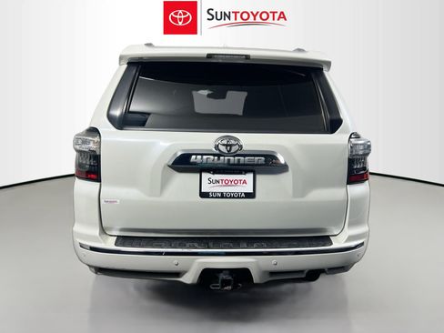 Used 2020 Toyota 4Runner Limited RWD image 5