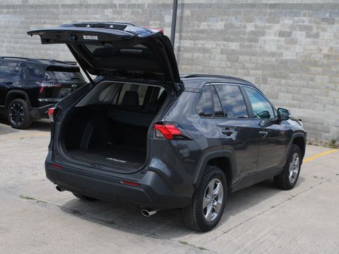 Used 2024 Toyota RAV4 XLE w/ Convenience Package AWD/4WD image 6