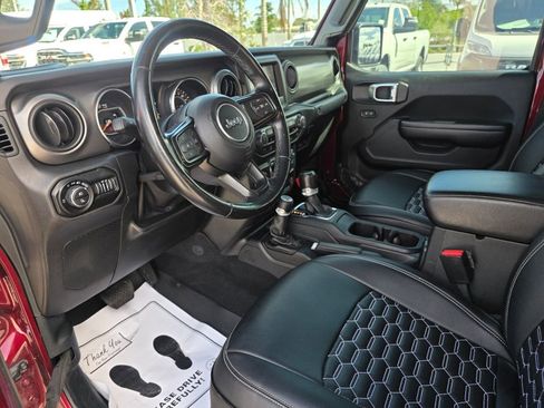 Certified 2021 Jeep Gladiator Sport image 22