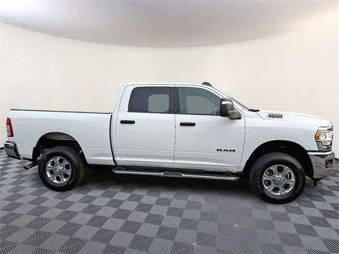 Used 2024 RAM 2500 Big Horn image 7