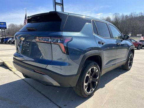 New 2026 Chevrolet Equinox LT w/ Convenience Package II image 4