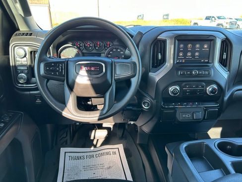 Used 2023 GMC Sierra 1500 Pro w/ Pro Value Package AWD/4WD image 9