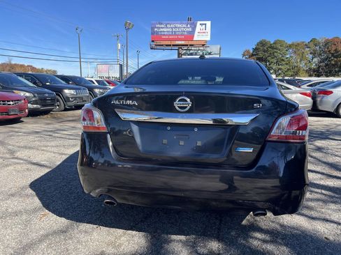 Used 2013 Nissan Altima 2.5 SL image 9