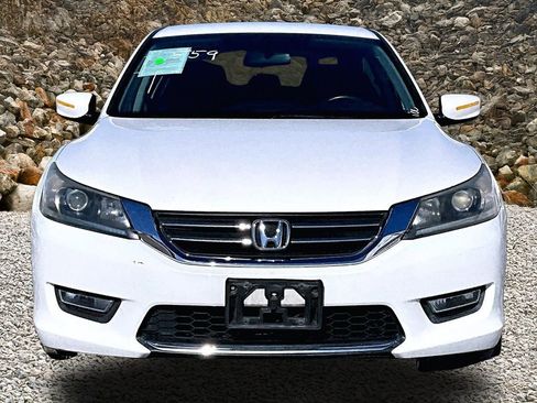 Used 2013 Honda Accord Sport image 3