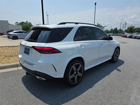 Used 2026 Mercedes-Benz GLE 450 4MATIC image 3