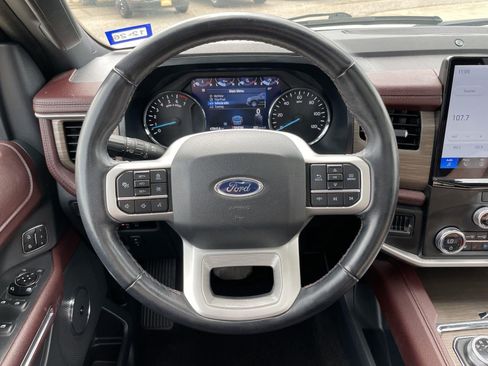 Used 2023 Ford Expedition Limited RWD image 14
